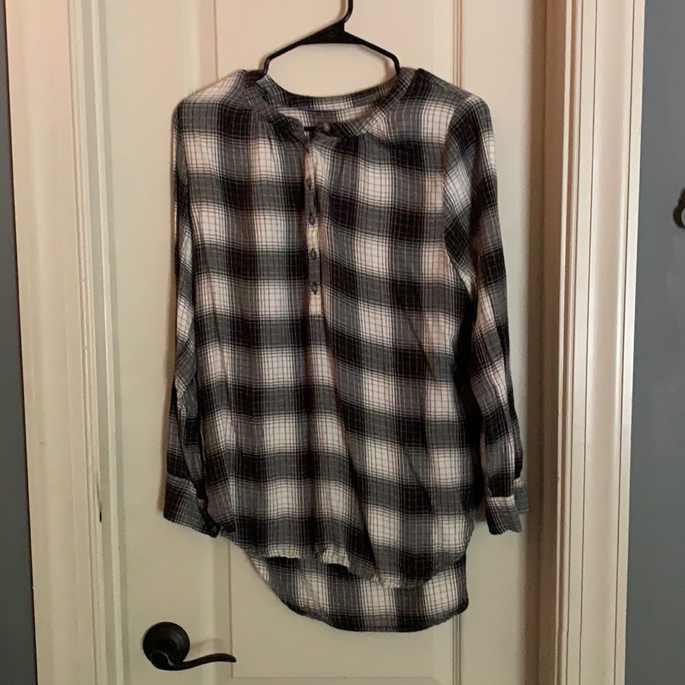 black and white long sleeve button down